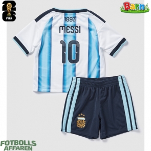 Argentina Lionel Messi #10 Hemmaställ Barn VM 2026 Kortärmad (+ Korta byxor)
